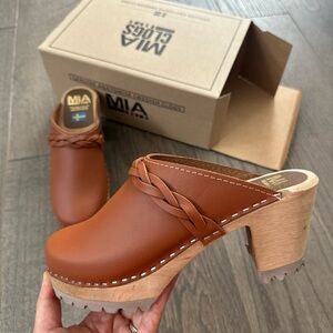 NIB MIA 🇸🇪 Swedish Elsa Mule size 39